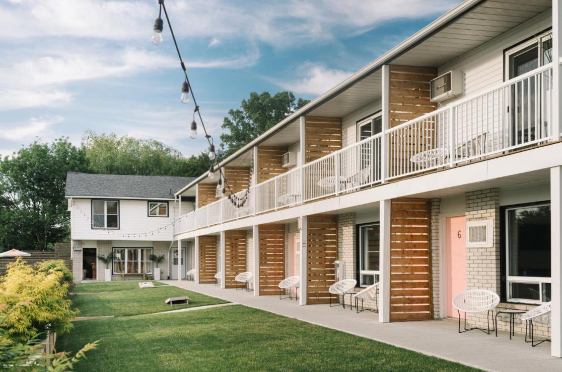 The June Motel, Prince Edward County Picton Ngoại thất bức ảnh
